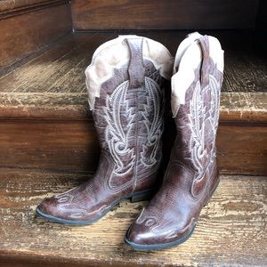 Western boots by Coconuts
